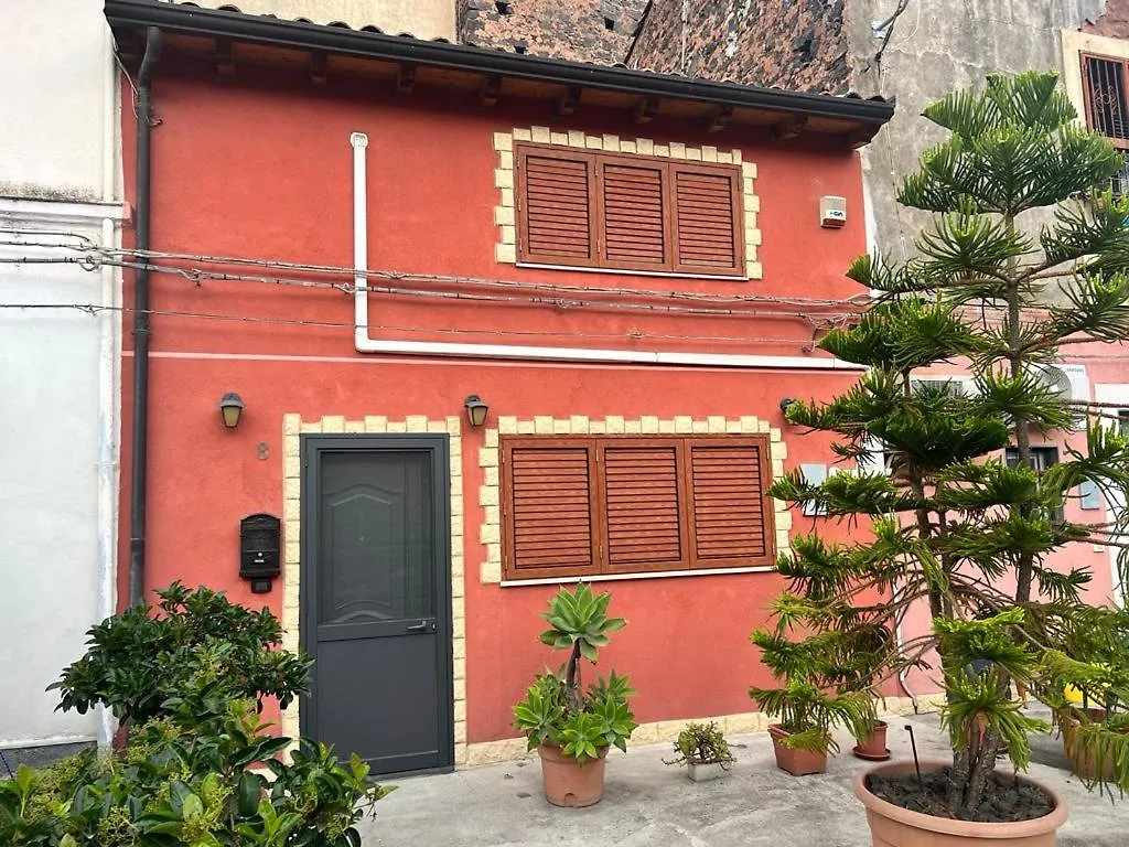 Otto Suite Catania 0*,  Italy